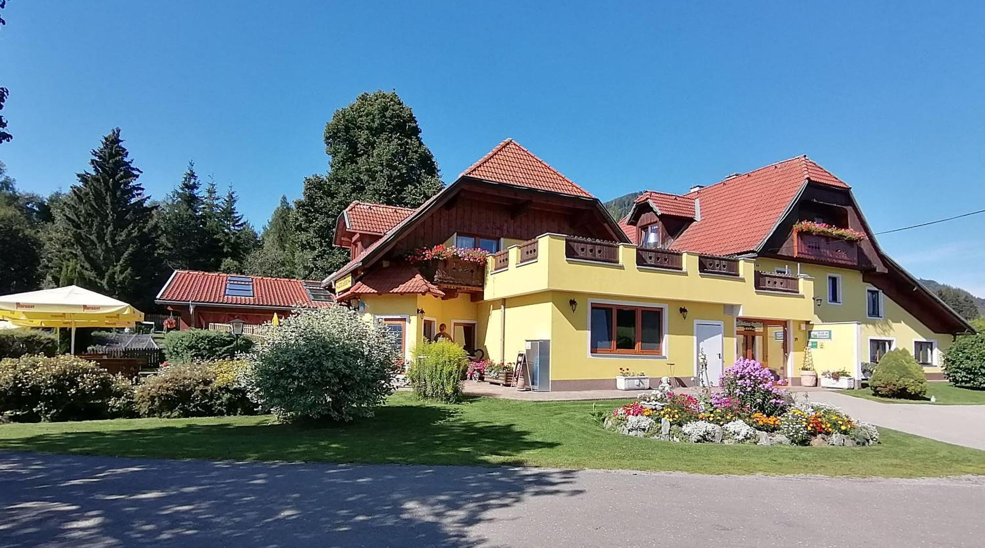 Hotel Gasthof Seeblick Zeutschach Buitenkant foto