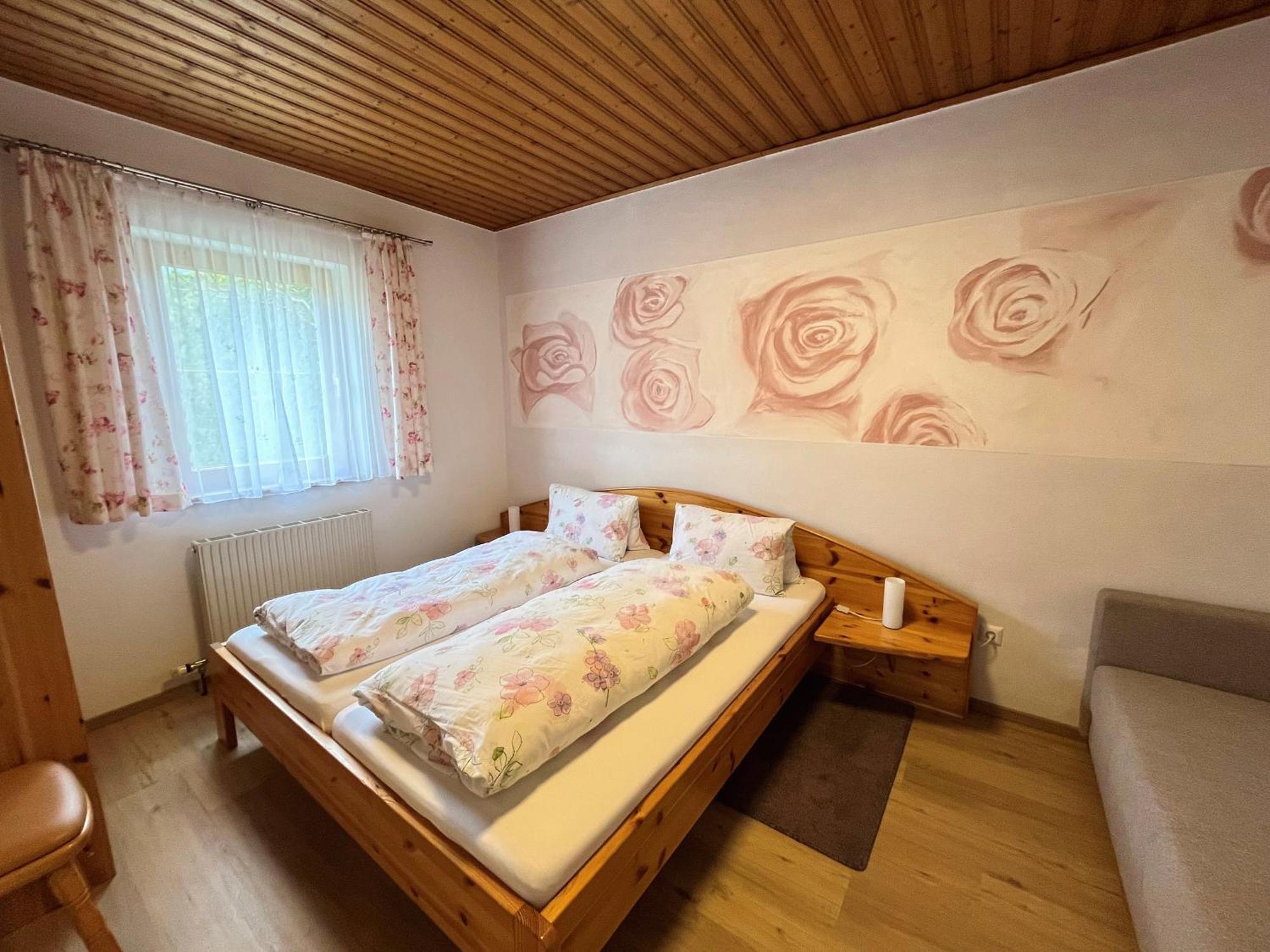 Hotel Gasthof Seeblick Zeutschach Buitenkant foto