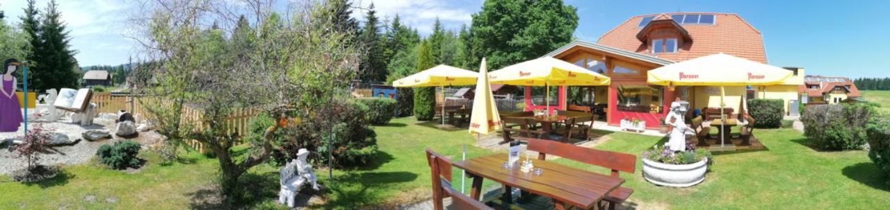 Hotel Gasthof Seeblick Zeutschach Buitenkant foto